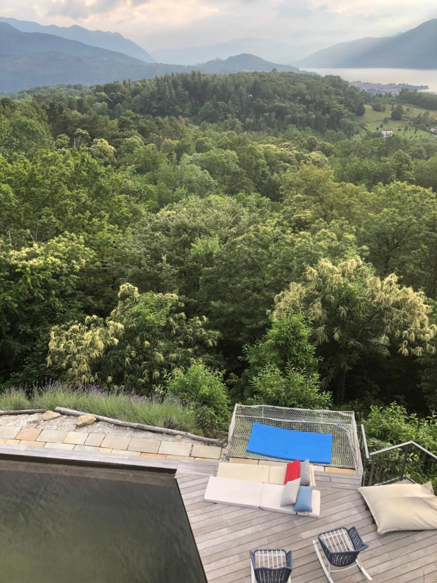 Agriturismo Voeuja Lago Maggiore Luino Kültér fotó